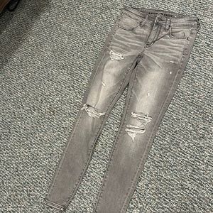 American Eagle Jeggings size 2 next level stretch Gray